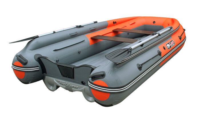 07-01 Лодка Reef Triton 425 Fi S-Max с интегрированным фальшбортом