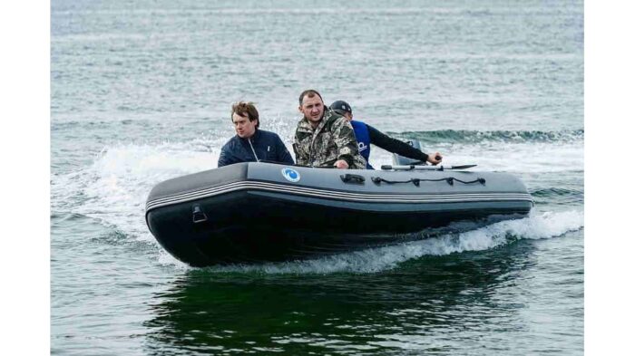 Лодка ПВХ STORMLINE Air JET Pro 400 Lite (2022)